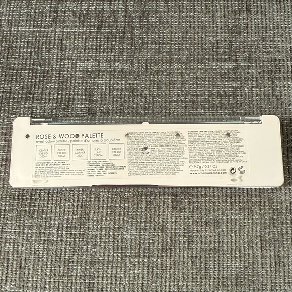 Natasha Denona Rose & Wood Eyeshadow Palette - Picture 3 of 3